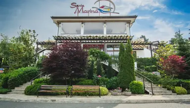 Santa Marina Holiday