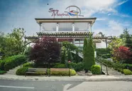 Santa Marina Holiday