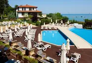 Santa Marina Holiday