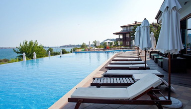 Santa Marina Holiday