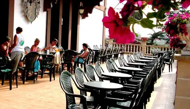 Santa Susanna Resort