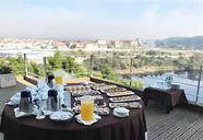 Santana & Spa
