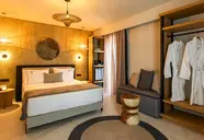 Santo Mangata Boutique by CHC