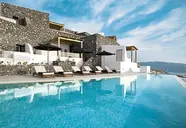 Santo Maris Luxury Suites