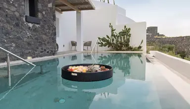 Santo Maris Luxury Suites