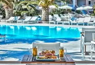 Santo Miramare Resort