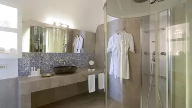 Santorini Secret