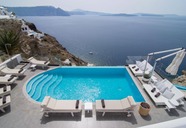 Santorini Secret