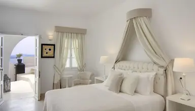 Santorini Secret