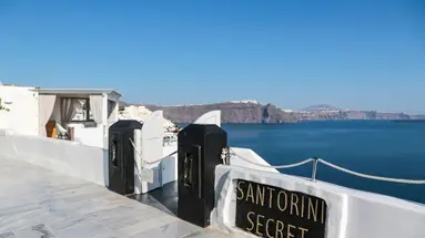 Santorini Secret