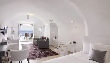 Santorini Secret