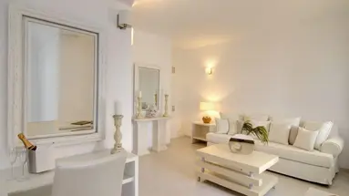 Santorini Secret