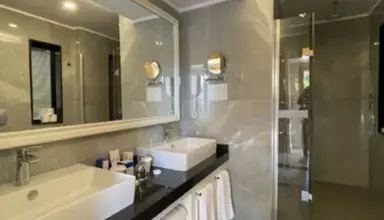 Saphir Hotel & Villas