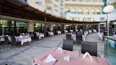 Saphir Resort