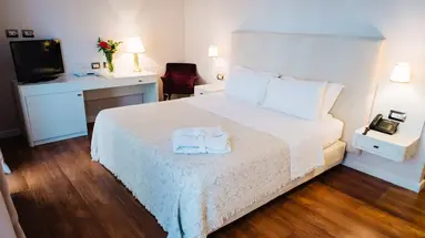 Sar Boutique