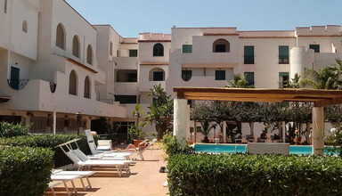 Saracen Sands Village