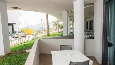 Saranda International