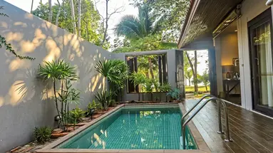 Saree Samui