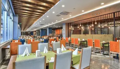 Saturn Palace Resort
