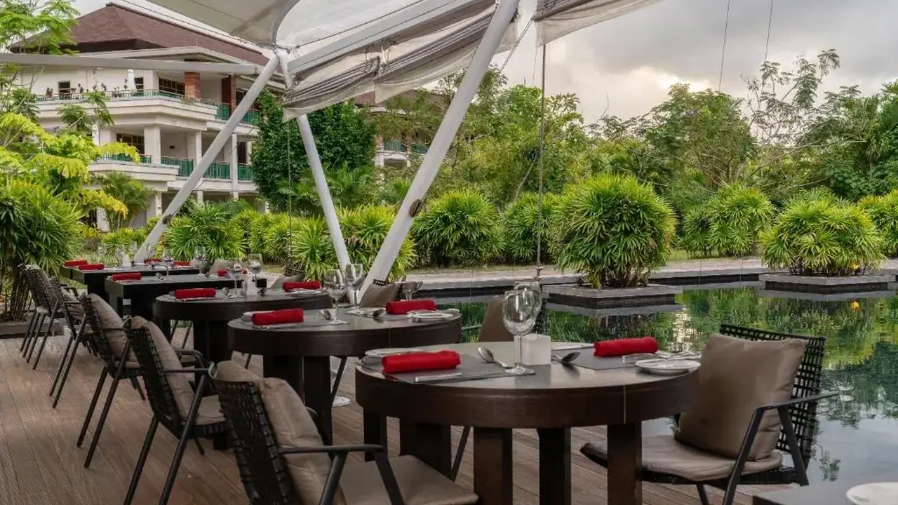 Savoy Resort
