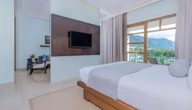 Savoy Resort