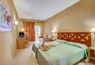 SBH Nautilus Beach