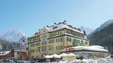 Schloss Hotel and Club Dolomiti