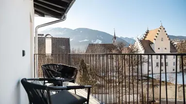 Schwarzer Adler Concept Living