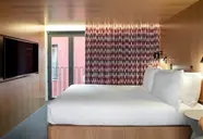 Se Catedral Tapestry Collection by Hilton