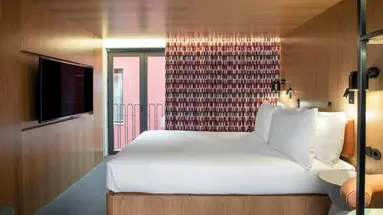 Se Catedral Tapestry Collection by Hilton