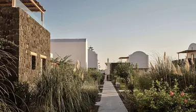 Sea Breeze Beach Resort Curio Collection By Hilton