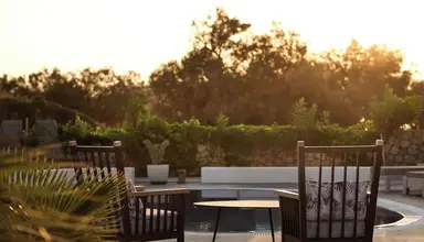 Sea Breeze Beach Resort Curio Collection By Hilton