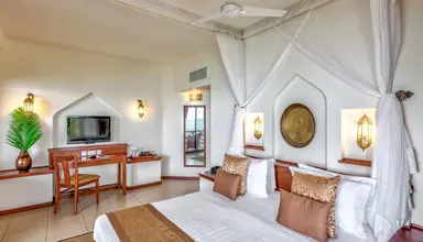 Sea Cliff Resort & Spa