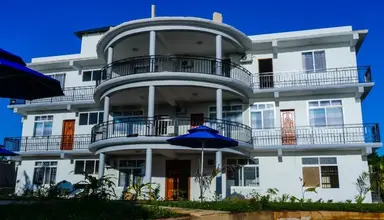 Sea Crest