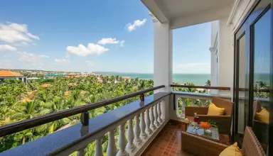 Sea Lion Beach Resort & Spa