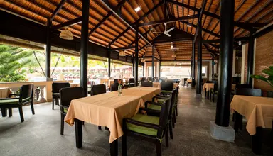 Sea Sense Resort
