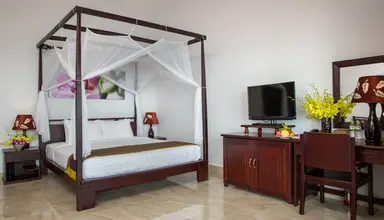 Sea Sense Resort