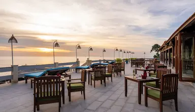 Sea Sense Resort