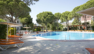 Sea Side Beach Club