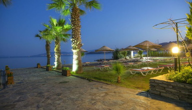 Sea Side Beach Club
