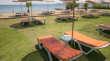 Sea Side Beach Club