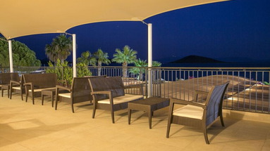 Sea Side Beach Club
