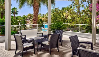 Seaden Sea World Resort & Spa