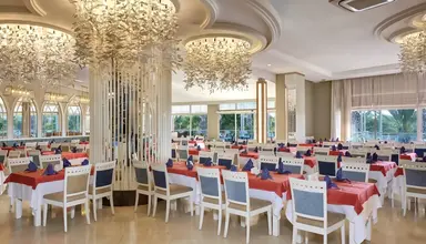 Seaden Sea World Resort & Spa