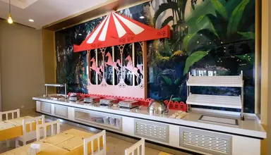 Seaden Sea World Resort & Spa