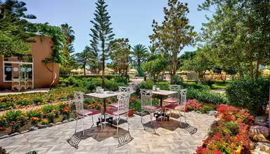 Seaden Sea World Resort & Spa