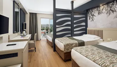 Seaden Sea World Resort & Spa