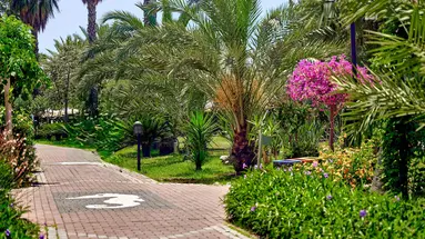 Seaden Sea World Resort & Spa