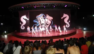Seaden Sea World Resort & Spa