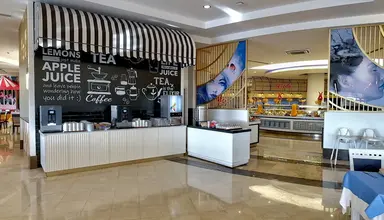 Seaden Sea World Resort & Spa